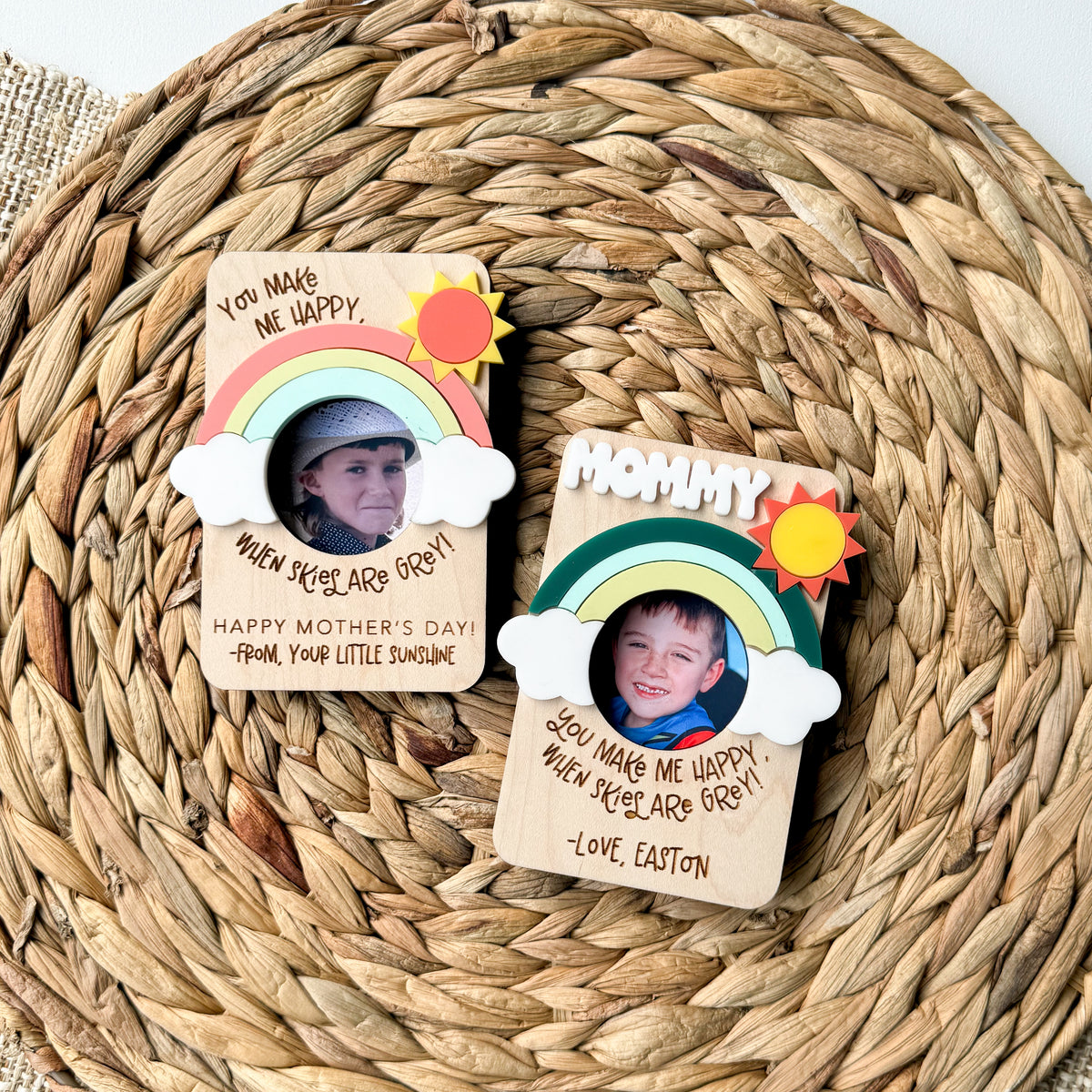 Rainbow Mother's Day photo magnet in maple wood and acrylic, personalized gift for Mom