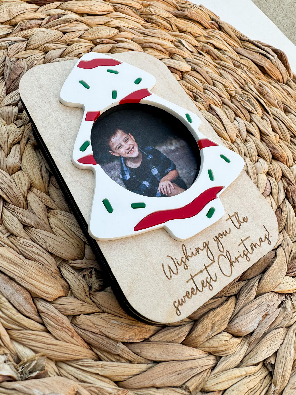Maple wood holiday photo frame that can be a fridge magnet or visor clip