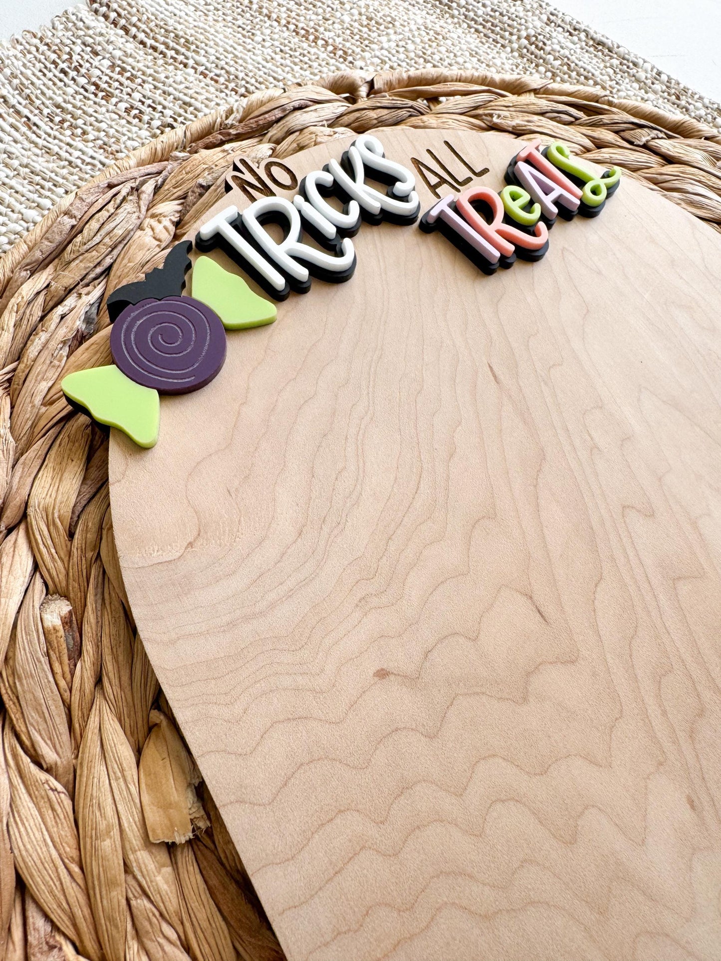 DIY wooden Halloween handprint sign with space for child's handprints and personalized name