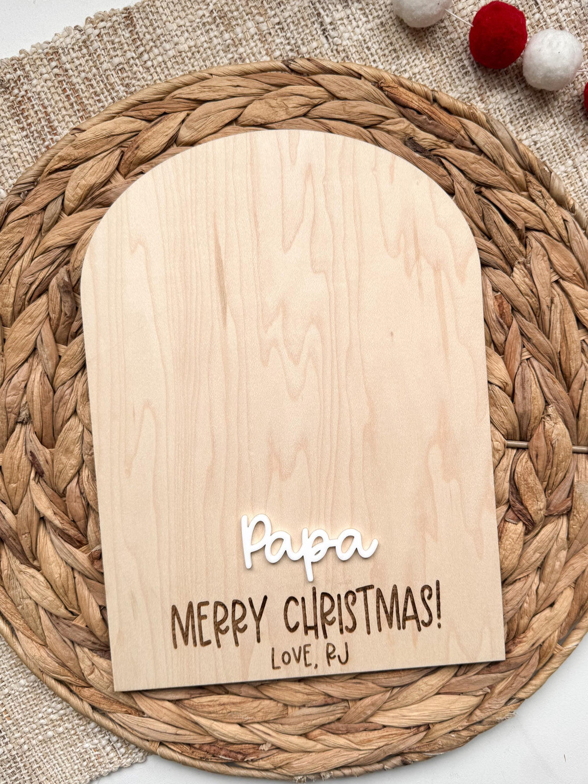Blank Papa Christmas sign in maple wood with engraved Merry Christmas, ready for handprints