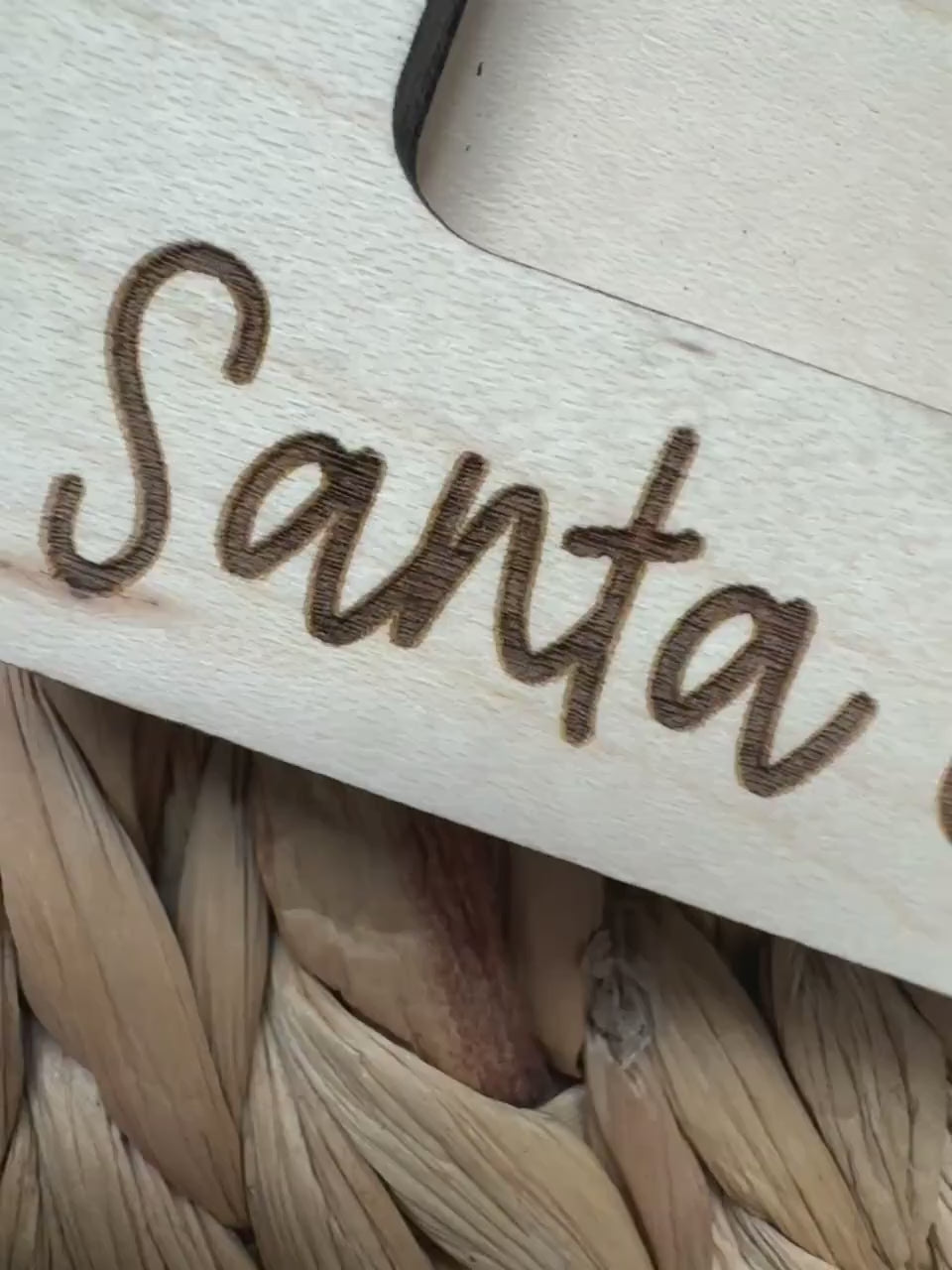 Video of the personalized Santa photo frame ornament and magnet